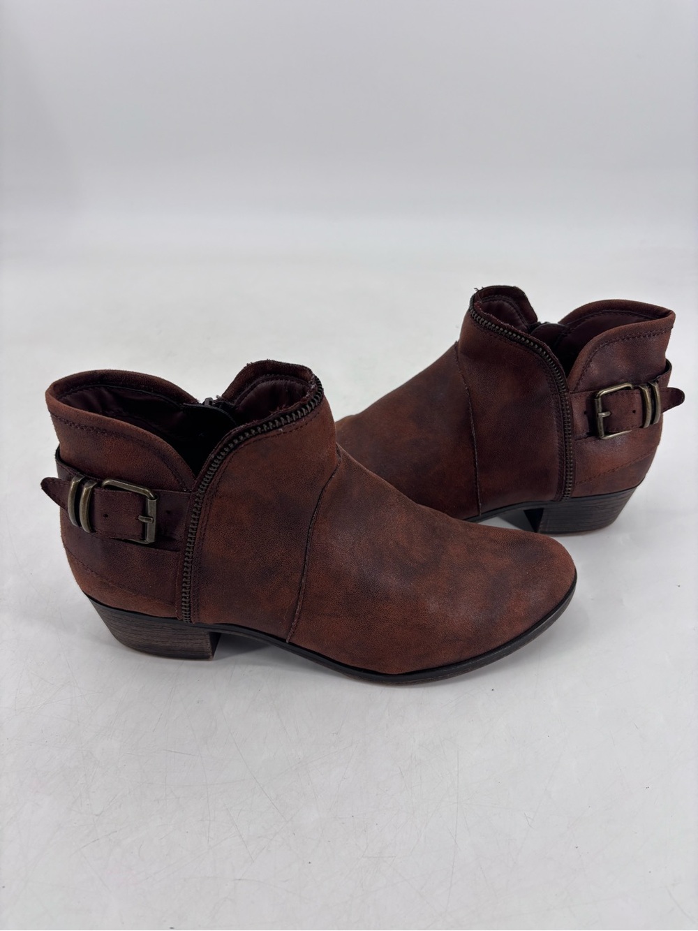 American Rag Edee Boho Chic Western Faux Leather Zippered Buckle Ankle Booties - Picture 3 of 12